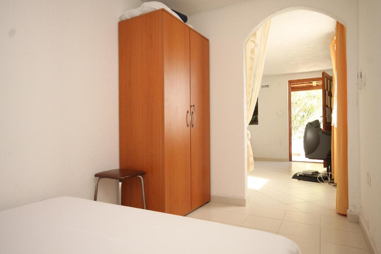 Apartments With A Parking Space Rukavac, Vis - 2444 Rukavac  Εξωτερικό φωτογραφία